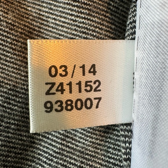 Men’s University of Louisville Sweater Vest in Black SZ XL - Picture 12 of 12